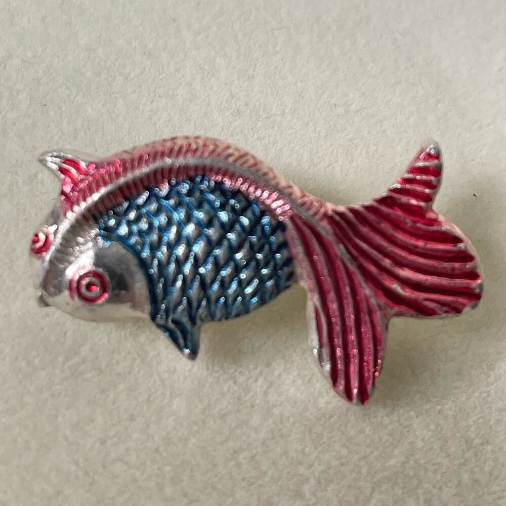 Vintage Koi Fish Goldfish Blue Pink Silvertone Brooch Pin Retro Artsy Mod Whimsy